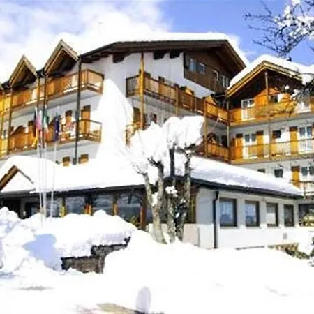 Olisamir Hotel Cavedago