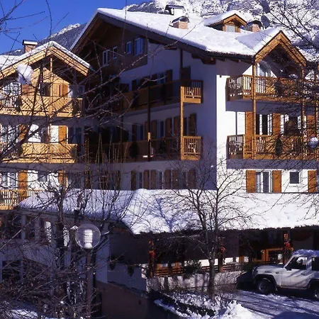 Hotel Olisamir Cavedago